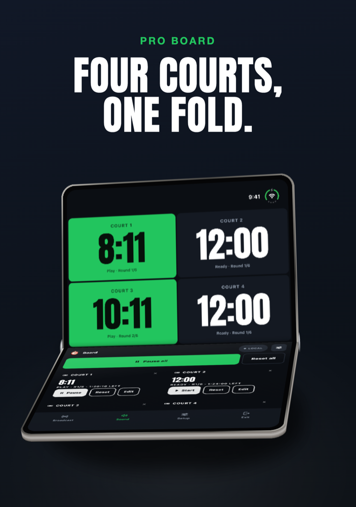 위쪽 절반에 타이머 그리드, 아래쪽에 각 코트의 조작 버튼이 있는 iPhone Duo의 ClockKeepers Board