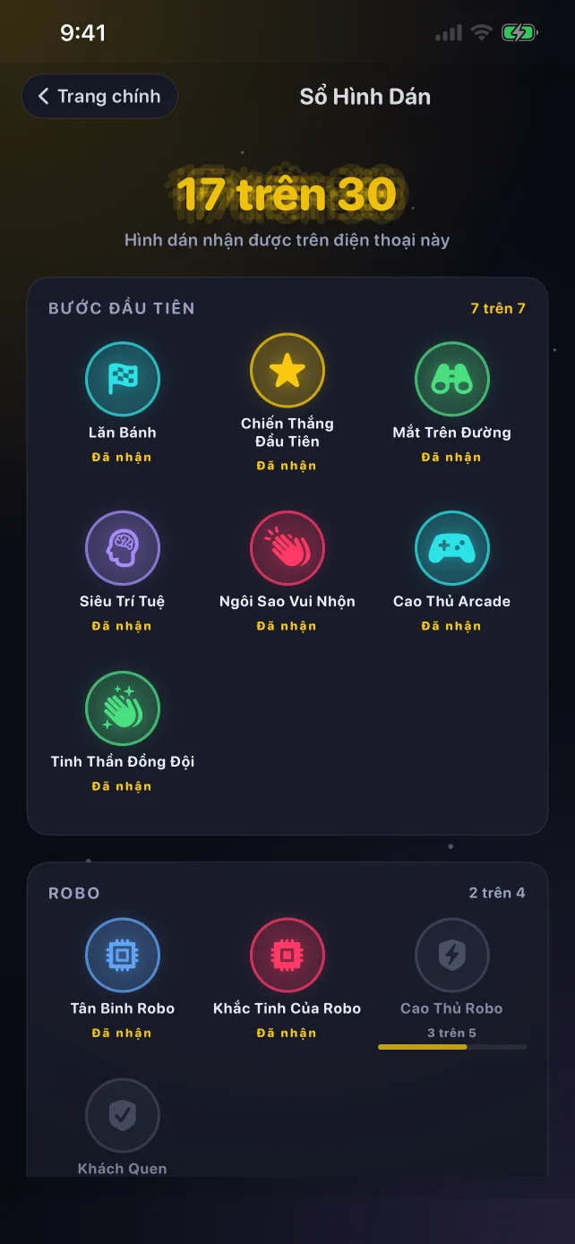 Sổ hình dán RoadPlay với những hình dán đã kiếm được